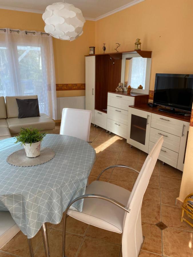 Pesti Apartmanház Bük Esterno foto